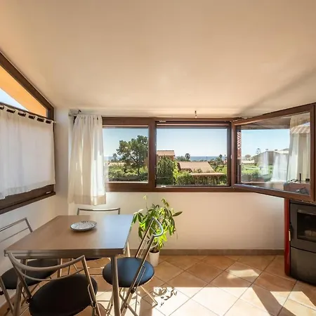 Vista Mare E 5 Minuti A Piedi Dalla Spiaggia- Luminosa Con Parcheggio Apartment